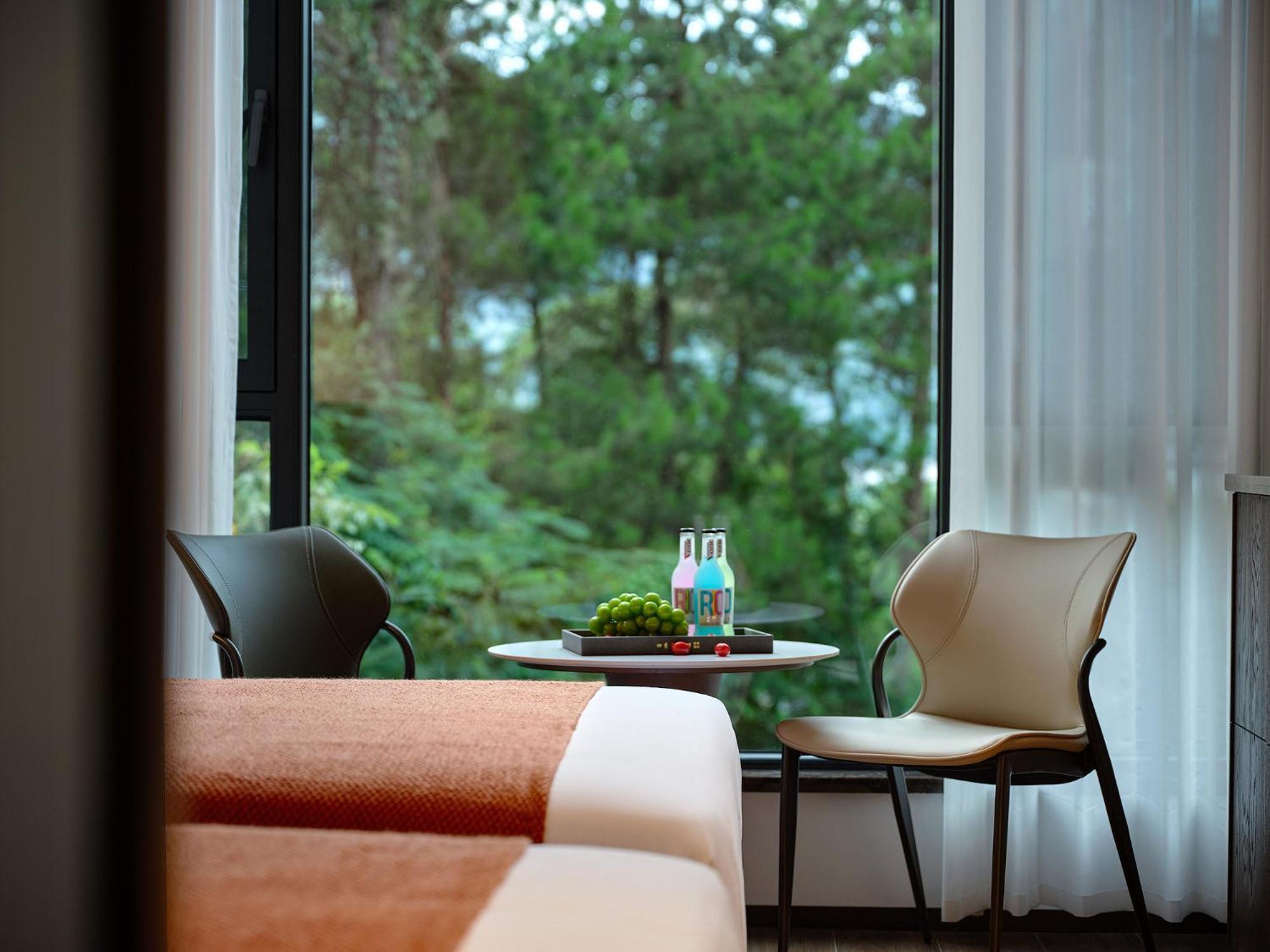 Zhangjiajie Utopia Hotel--Free One Way Pick Up Service Over 2 Nights エクステリア 写真