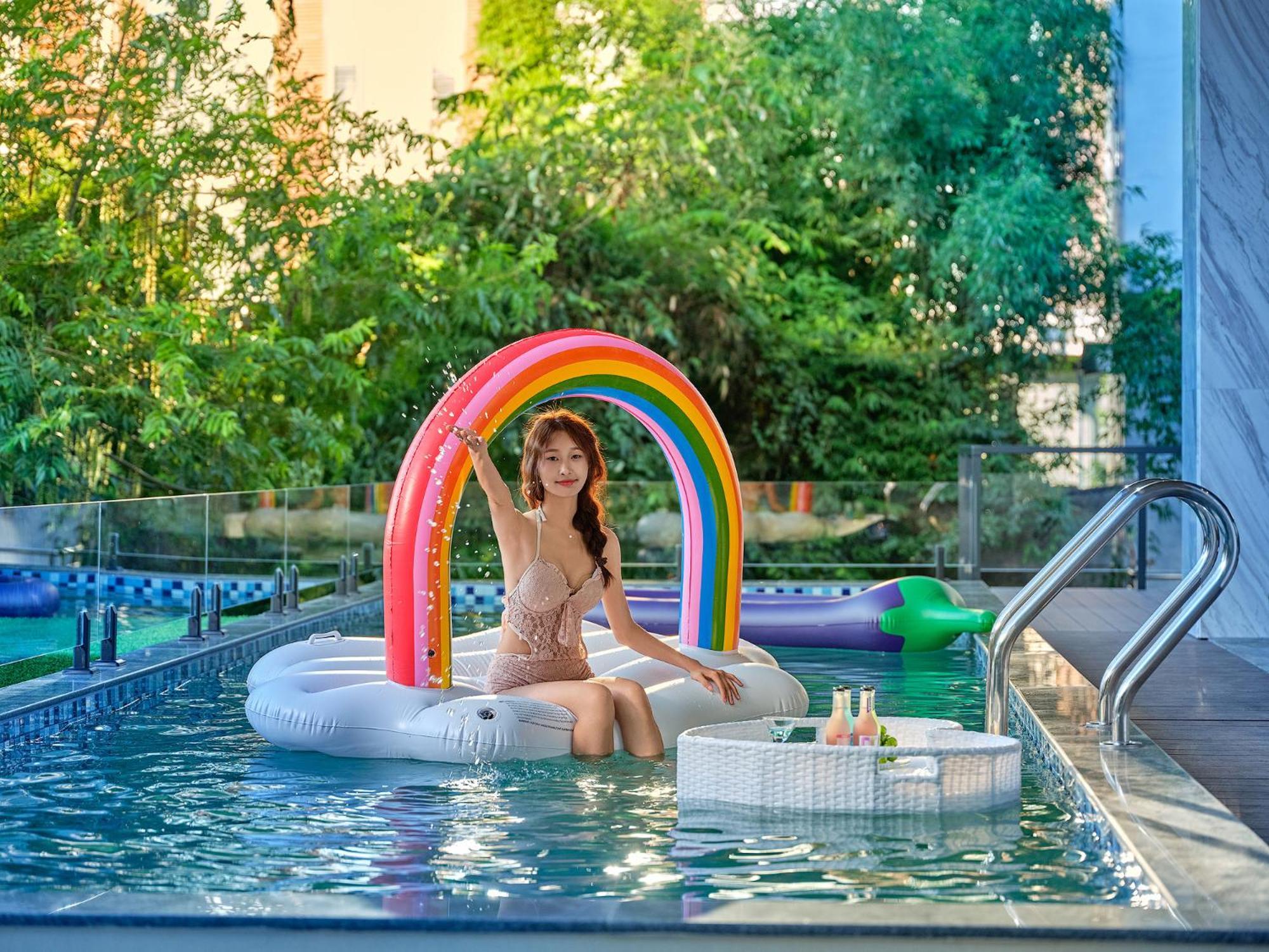 Zhangjiajie Utopia Hotel--Free One Way Pick Up Service Over 2 Nights エクステリア 写真